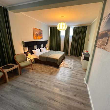 F-F Haus Monteuren Unterkunft Neuhausen auf den Fildern Kültér fotó