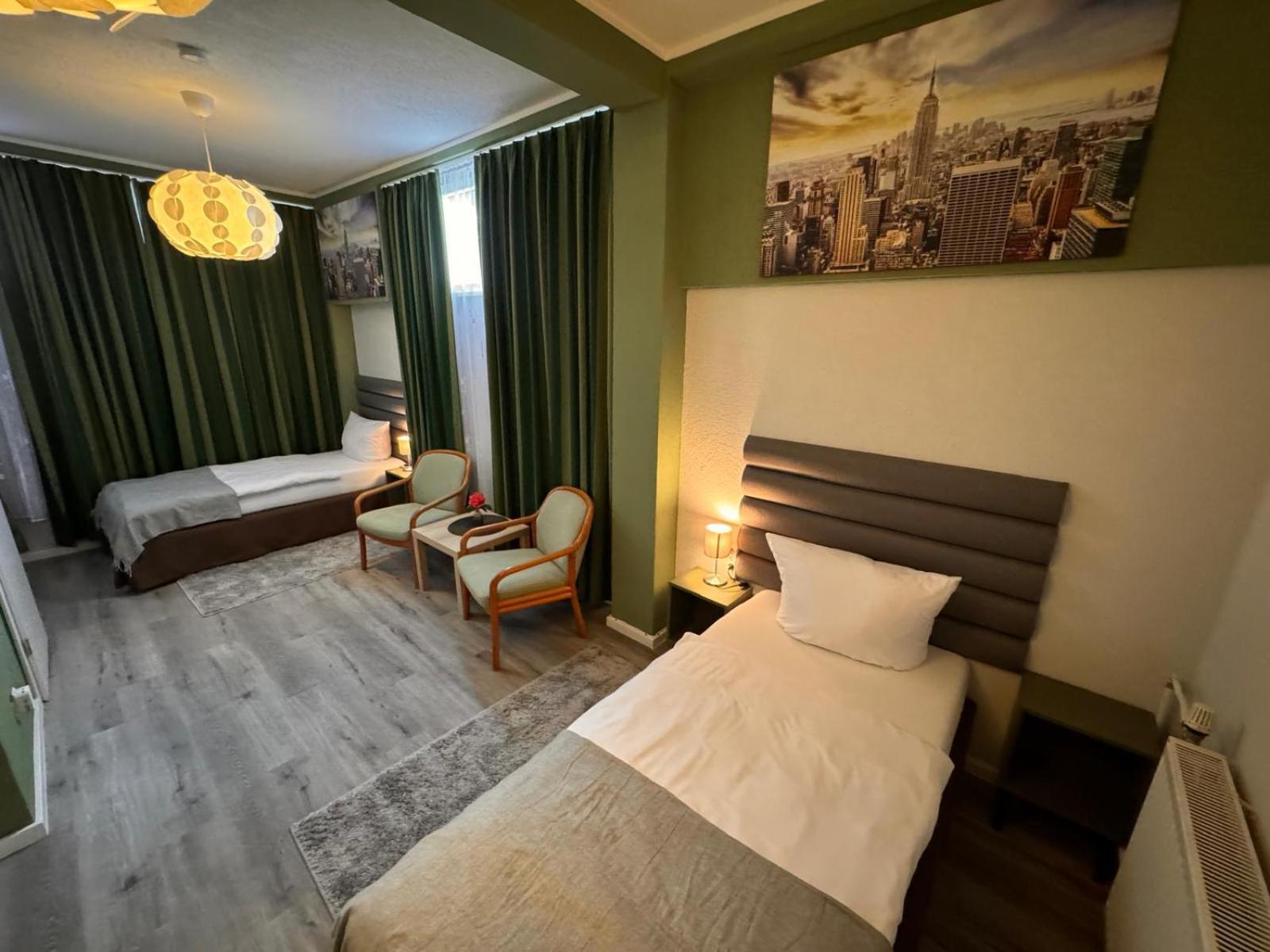 F-F Haus Monteuren Unterkunft Neuhausen auf den Fildern Kültér fotó